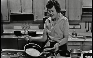 【法兰西厨师第一季-The French Chef S01】法式蛋卷(French Omelette)-茱莉亚·切尔德(Julia Child)