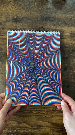 TikTokでpoppy artさんをチェック！