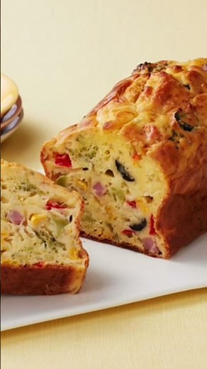 🍰ホットケーキミックスで作るドライフルーツパウンドケーキ（18cm型1本分）混ぜて焼くだけでこれ!? ドライフルーツぎっしりパウンドが神すぎた」