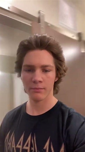 Dressing room tour on Young Sheldon!! #youngsheldon #georgie