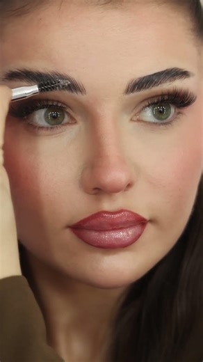 Easy to style for a perfect brow 🩷 #browtutorial