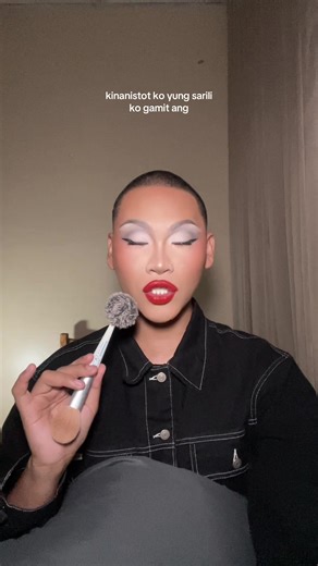 Reading Secrets & Makeup Stories