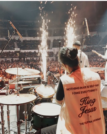 Earl Agustin's Live Drumming at Araneta Coliseum