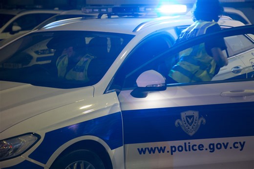 Επεισοδιακή καταδίωξη στη Λάρνακα, τραυματίστηκαν δύο αστυνομικοί | AlphaNews