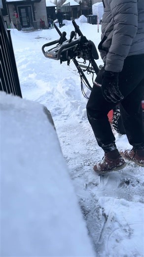 #snow #snowshovel