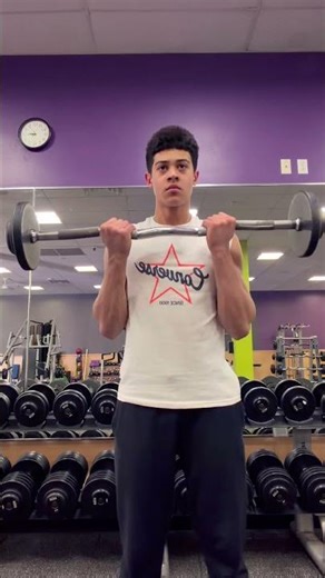 Most People Do Bicep Curls WRONG 💪 #shorts