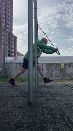 Hovering Step-outs #strengthcoach #exerciseideas #corestability