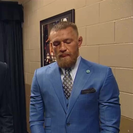 are you okay conor?🇮🇪🥺 #mcgregor #conormcgregor #foryou #ultimte_fighting_championship #ufc