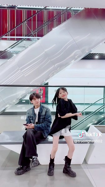 Dance Video Trends on TikTok Vietnam