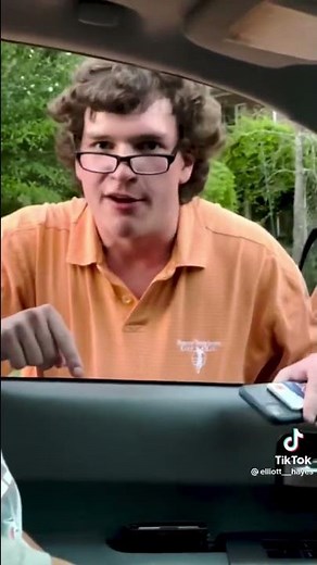 😂😂😂😂😂😂 @elliott__hayes on tik-tok