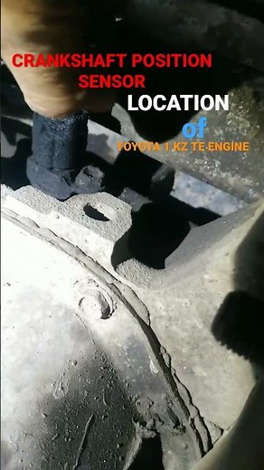 CRANKSHAFT POSITION SENSOR LOCATION OF TOYOTA 1 KZ TE ENGINE