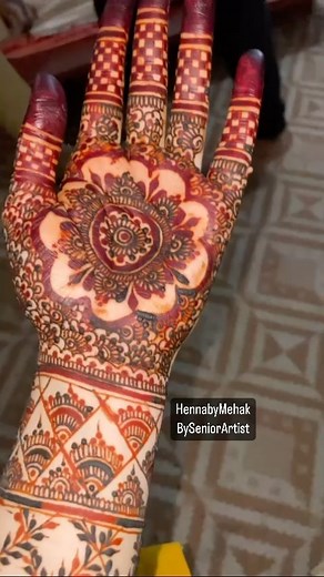 Mehak Nasir on Instagram: "Fresh cone mehndi is now available 200 each cone #mehndidesign #cone #hennadesign #mehndistain #hennabymehaknasir #teamwork #seniorartist"