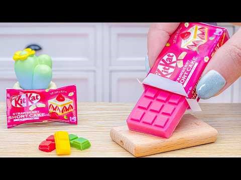 Mini Rainbow Cake🌈How To Make Miniature Rainbow KitKat Chocolate by Miniature Rainbow Cake