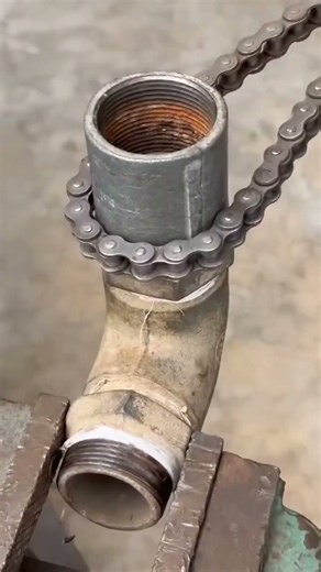 Genius DIY Chain Wrench Hack! 🔧⛓️