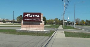 Alpena Community College hosting drive-through commencement