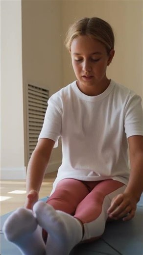 5 Stretches to Relieve Stress & Sleep Better (Back 2 School Edition)