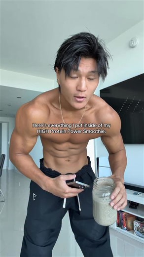 How I make my high protein power smoothie. (Save & Try) _ Just a super efficient way to pack in a ton of macro/micro nutrients. This smoothie has everything an athlete needs to perform well for a training session. All macros tracked at end using @fithub_track 📈 . . . #fitness #smoothie #protein #workoutmotivation #fitnessmotivation #menshealth #strength | JParkFit