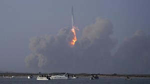 SpaceX giant rocket explodes minutes after launch from Texas