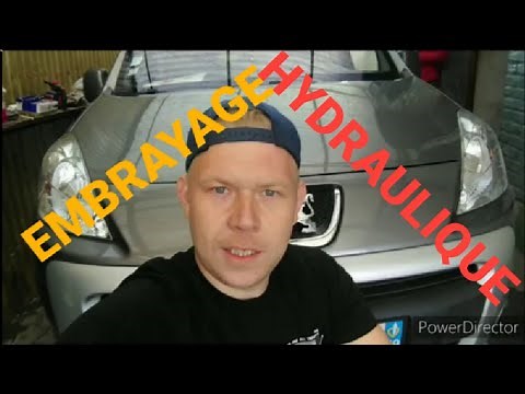 ON CHANGE UN EMBRAYAGE (PEUGEOT PARTNER TEPEE 1.6L HDI)