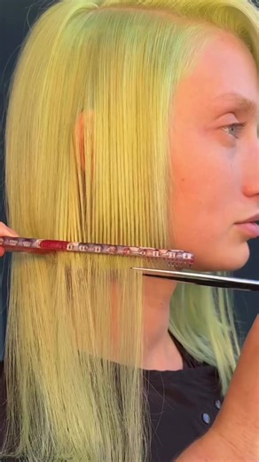 Rosaceaebud Luxury Brand (@rosaceaebudlb)’s videos with smooth operator deep house - TEKKNO