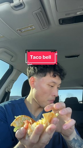 Tasty Taco Bell Breakfast Mukbang