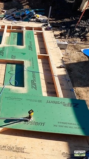 DeWALT router on a pole! 🔥 Free shipping. 🎥: @awesomeframers #shopfao #dewalt #dewalttough | Factory Authorized Outlet