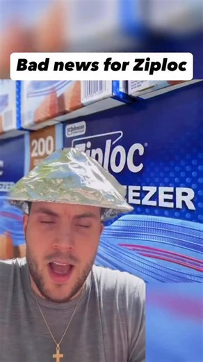 CONNECTING CONSCIOUSNESS on Instagram: "Ziplocs, I always questioned them, but thought there would be more of a problem with petrochemical residues more than actual microplastics. Microplastics, fluoride, pesticides, herbicides, heavy metals, all of these things add up, decimating our fertility, hormones and overall vibrational frequency. This reminds me of the frog in boiling water. Most don’t even notice they are operating at a lower state of consciousness right now. This is part of the agenda