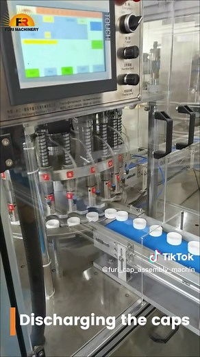Automatically roll the liner material to size and insert the per-cut liner into the bottle cap #capassemblymachine #bottlecap #cap #capcutting #manufacturer #drinkpackage #packaging #factory #manufacturing #fyp