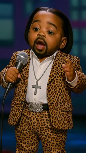 Baby Katt Williams is diving deep into the truth 👶🏊🏾‍♂️😂 — this time speaking pure facts about Black people and swimming! From family cookouts by the pool to avoiding that chlorine on fresh hair, Baby Katt Williams breaks it down with raw humor, real-life truth, and that signature Katt energy that keeps you laughing from start to finish! Nobody mixes comedy and culture like Katt Williams — sharp, unfiltered, and always on point. This Baby Katt moment reminds us why he’s one of the greatest v