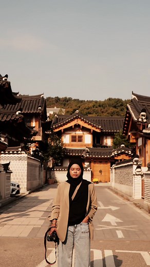 Me and my fujifilm xt200 for seoul trip