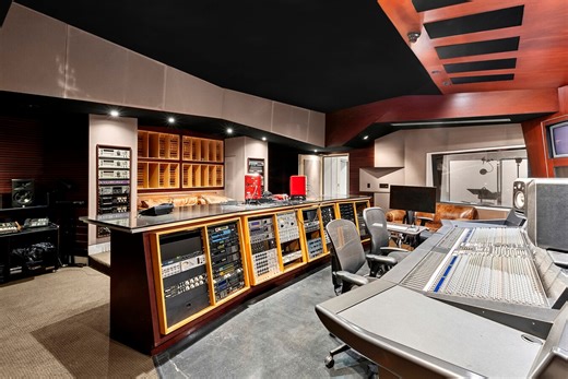 751 N Highland Ave, Los Angeles, CA 90038 - Office for Sale | LoopNet