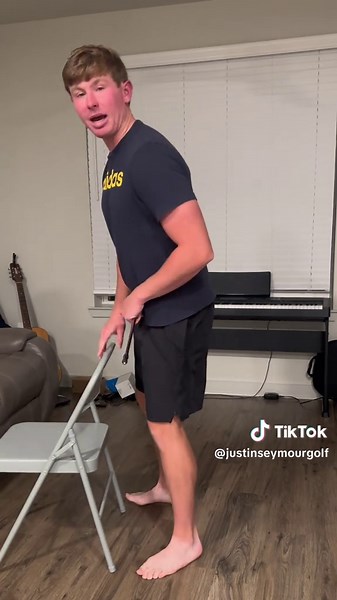 Save this one and give it a try, makes a big difference 👊#golf #golfswing #tigerwoods #fyp #golftips