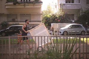 dan spiegelmann's mobile confessional allows people to interact and post their burdens