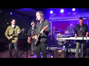 Jackson Browne - Running On Empty (Soundcheck Live @ Lucky Strike Live)