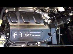 2005 Mazda MPV LX Start Up, Quick Tour, & Rev With Exhaust View