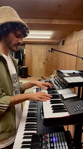 Puttin a new solo show together for the summer it’s gonna be full of mashups and remixes and unreleased stuff 🌞 first show friday damn 😬🤓 | FKJ