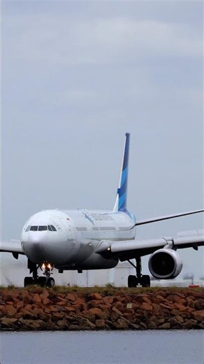 Garuda Indonesia GA712 Jakarta-Sydney (CGK-SYD) PK-GHA, A330-300