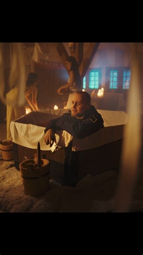 Vojtěch Agraelus Fišar on Instagram: "Jindra ze Skalice zavítá na stream! Už tuto neděli 15. února od 19:00. Budeme pro vás mít soutěž o vyprodanou KCD2 edici Philips OneBlade strojku, příběhy z dabování KCD1 i KCD2, horor s Richardovým dabingem a mnoho dalšího. Richard vám na přání i udělá vzkaz pro vašeho opilého kámoše nebo spolu předabujeme Zkrocenou horu. Těšíme se."