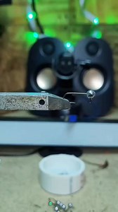 This is a great micro bluegill jig that anyone can make with 2 materials. Give it a try yourself. #flytying #jigtying #fishinglures #bluegill #bluegillfishing #fishing #howto | Wager Baits LLC