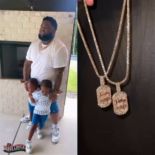 Rod Wave gets new custom dog tag’s for his twin daughters💕💎