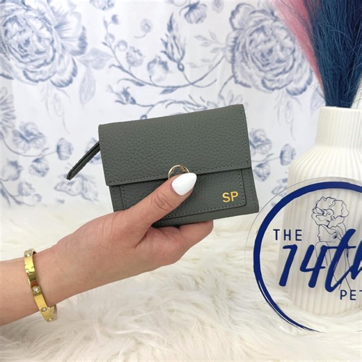 Personalized Genuine Leather Short Wallet | Cowhide Leather | Monogrammed Wallet | Short Wallet | Tri-fold Wallet | Gift for Her - Etsy