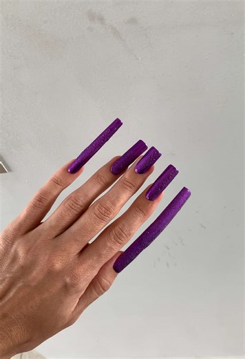 Nail Tech Tips for Achieving Perfect Long Nails