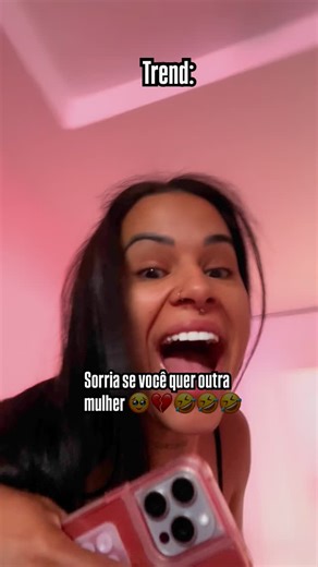 Dix Cleoh Gomes on Instagram