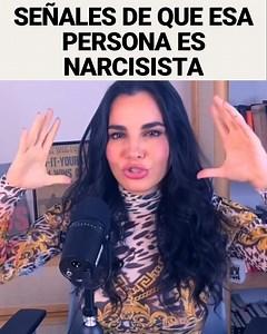 SEÑALES DE QUE ESA PERSONA ES NARCISISTA https://www.youtube.com/watch?v=_Eogi4d0bU0 | Martha Higareda