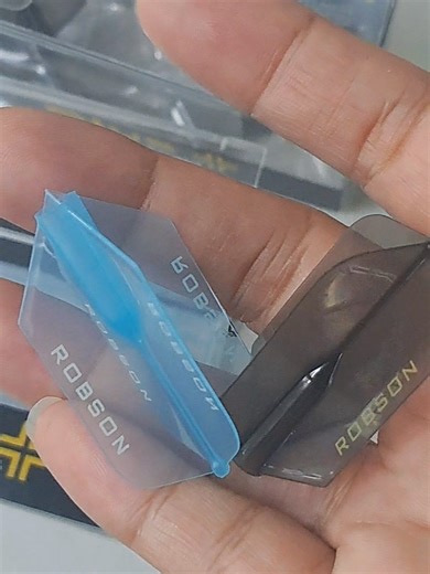 Darterong Noypi: Robson Plus Flight Crystal Slim