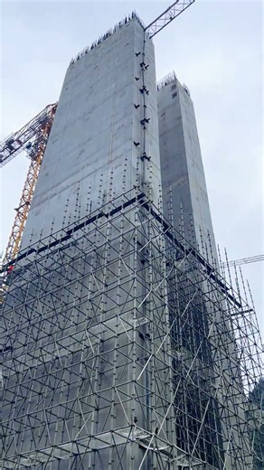 The bridge piers in this canyon are too stunning #highwaydevelopment #technology #mountains