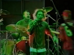 12K views · 1.3K reactions | Tire Me - Rage Against The Machine live Reading Festival 1996 #rageagainstthemachine #rageagainstthemachinebr #ratm #readingfestival #fyp | Rage Against The Machine Brasil | Facebook