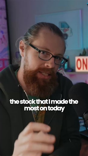 Warrior Trading on Instagram: "🚨 Why reverse split stocks keep showing up as BIG movers 🚨⁠ ⁠ One of the top stocks today wasn’t random.. it was already on the watchlist👀⁠ And the reason? ⁠ A recent reverse split.⁠ ⁠ Over the last few weeks, some of the largest percentage gainers in the stock market have shared one thing in common:⁠ 📉: Reverse split⁠ 📰: Fresh catalyst / headline⁠ 📊: Surge in volume⁠ 🔥: Short-term momentum⁠ ⁠ Even without a perfect daily chart setup, reverse split stocks of