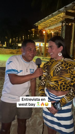 Entrevista cómica en West Bay, Roatan