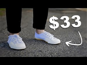 These $33 Minimal Shoes Are Taking Over